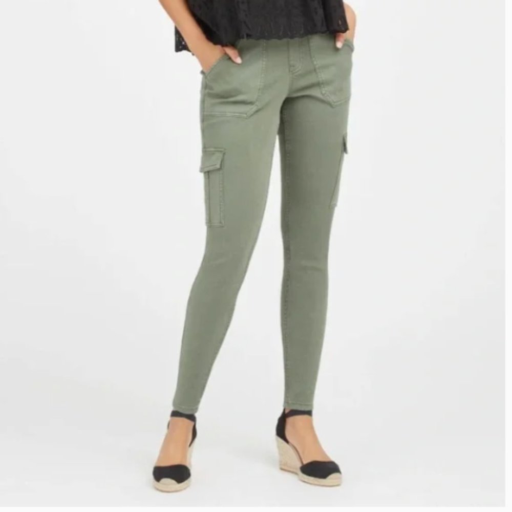 Spanx Stretch Twill High Rise Cargo Ankle Pants Soft‎ Sage Green XS